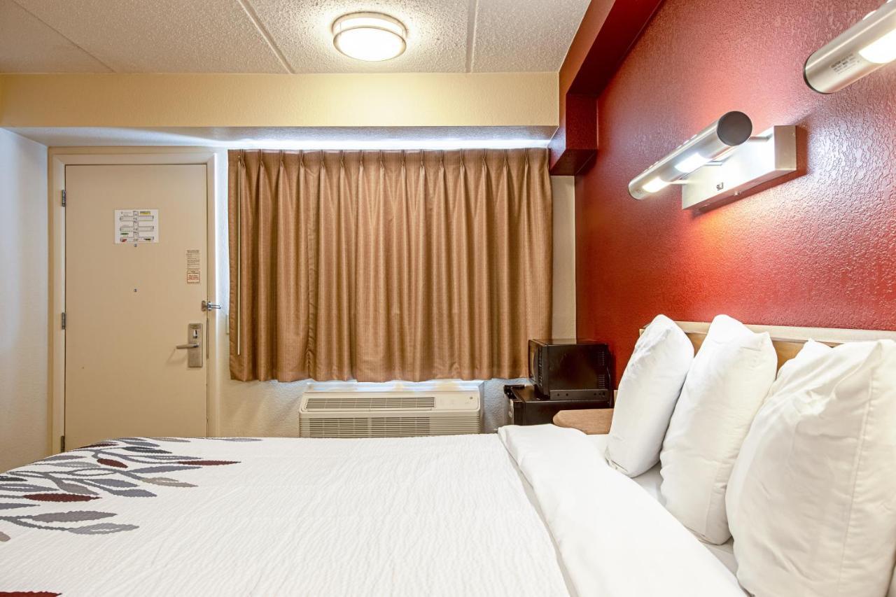 Red Roof Inn Huntington Barboursville Dış mekan fotoğraf