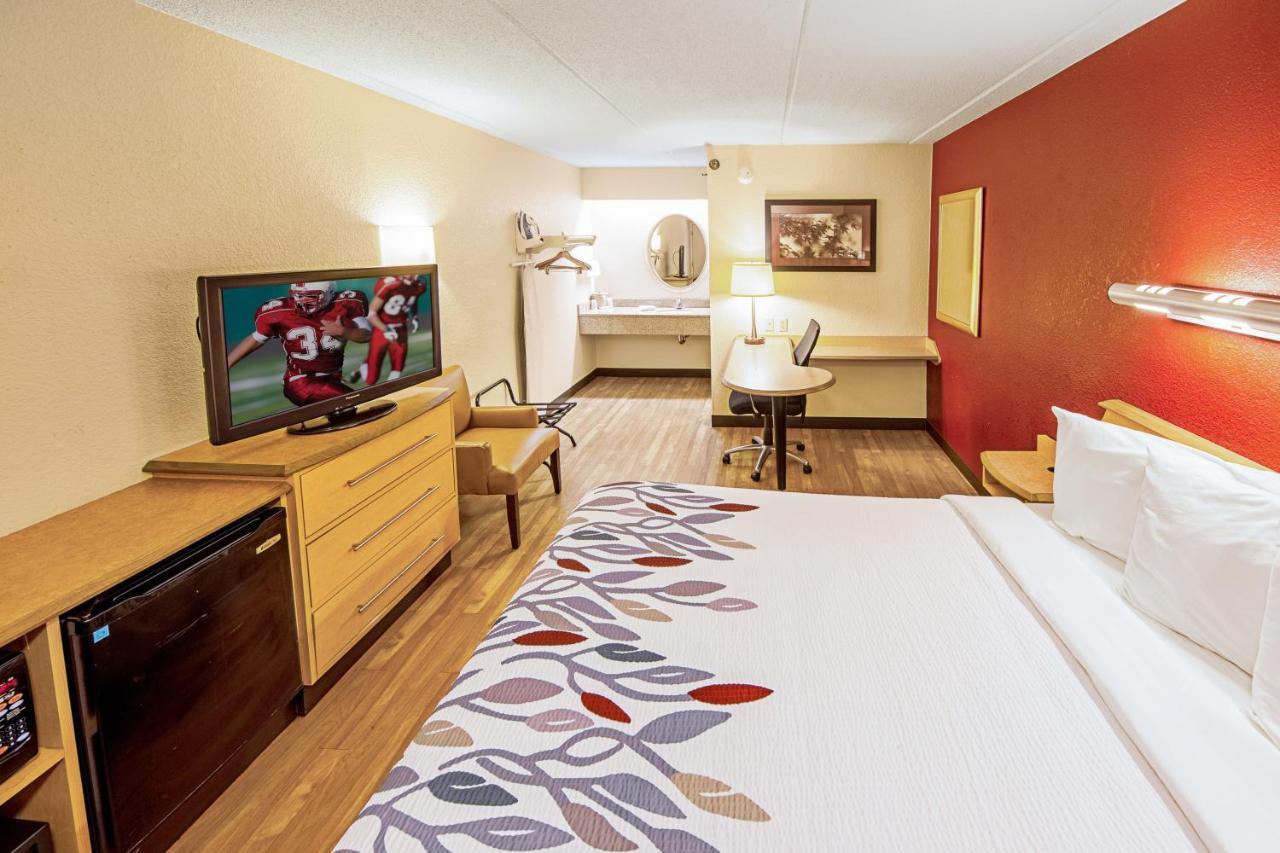 Red Roof Inn Huntington Barboursville Dış mekan fotoğraf