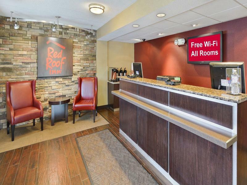 Red Roof Inn Huntington Barboursville Dış mekan fotoğraf